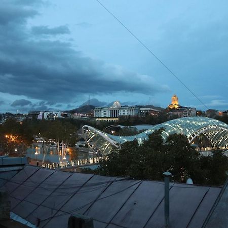 Aivani 8 Tbilisi Bagian luar foto