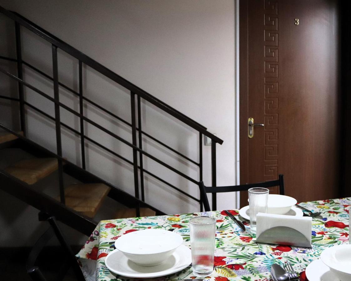 Aivani 8 Tbilisi Bagian luar foto
